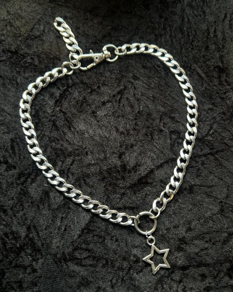 Simple star chain