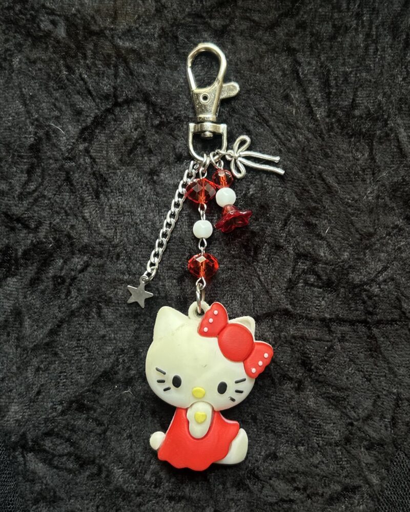 Red Hello kitty keychain