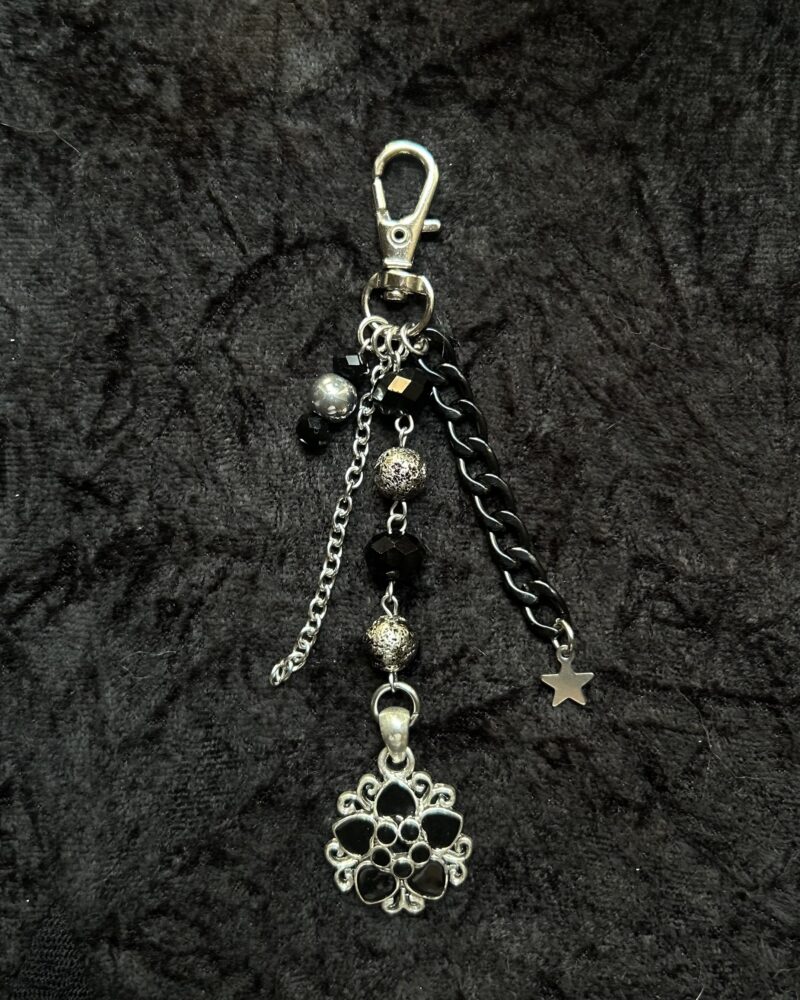 Black & silver gothic keychain