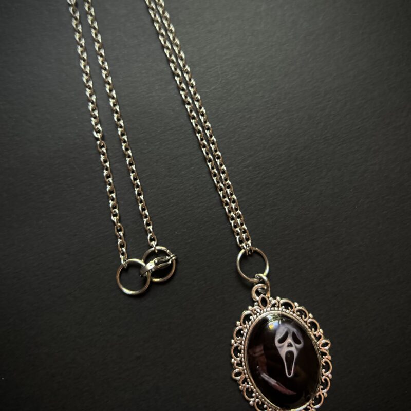 Ghostface chain